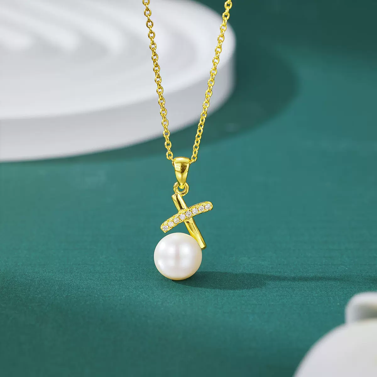 简约珍珠天然淡水吊坠项链女款百搭小钻设计感气质锁骨链厂家直销