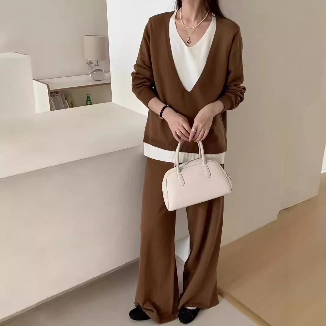 Damenbekleidung Herbst neuer Retro-Zweiteiler mit V-Ausschnitt, modischer Strickpullover, Oberteil mit lockerer Hose mit weitem Bein, lässiger zweiteiliger Anzug für Frauen_voghion.com