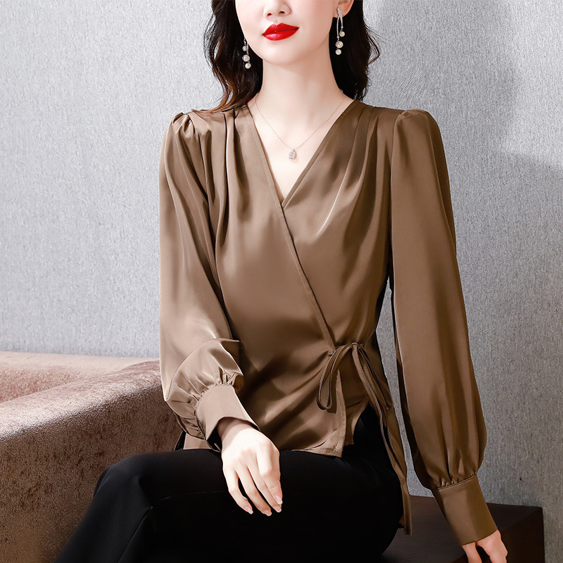 Spring fashionable elegant base body-friendly shirt