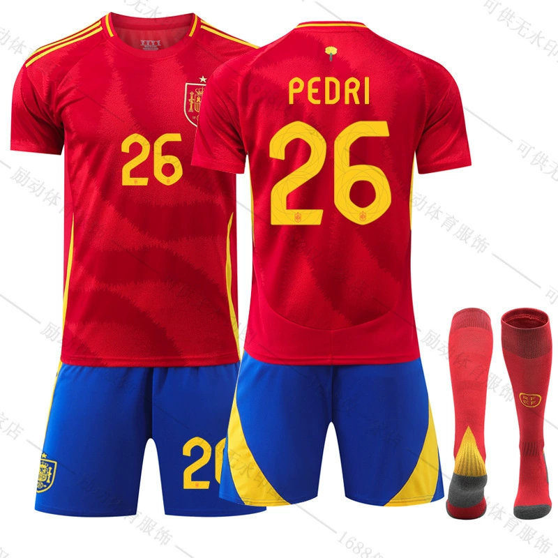 Футбол Training Kit (Испания) №7, юноши и взрослые размеры, набор с носками и защитными щитками