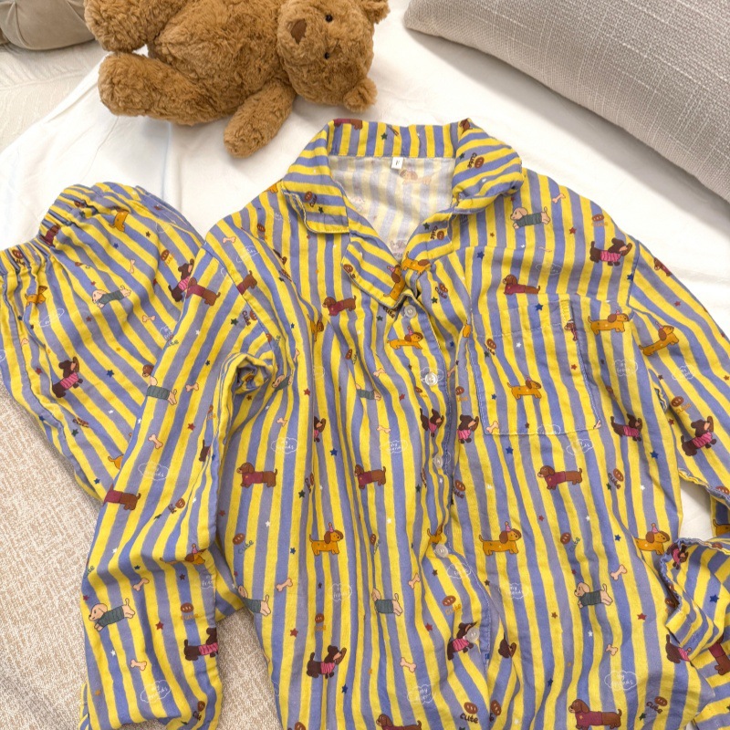 Long-sleeve with a round collar