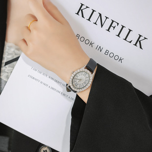 �羳�M�����p��ins�LŮʿ�ֱ��߼��з�ˮ�ٴ�߶˚��|���º��s��