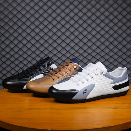 New foreign trade men's shoes, low-top casual sneakers, men's slip-on lazy shoes, trendy beans shoes for men