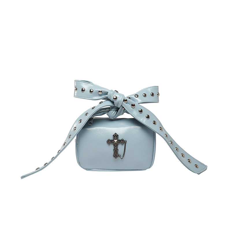 Bolso de textura transfronteriza 2025 verano nuevo bolso femenino moda fresco remache bandolera cruz personalizada