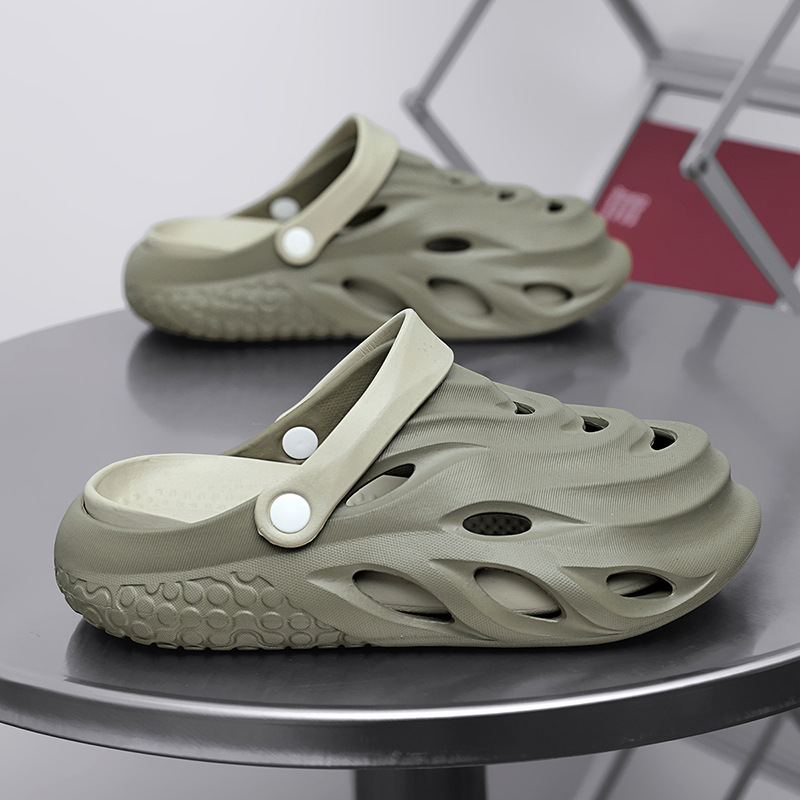 Baotou zapatillas frías de verano pareja de moda de tamaño grande red red red agujero zapatos nuevos zapatos de playa EVA de piso grueso image 8