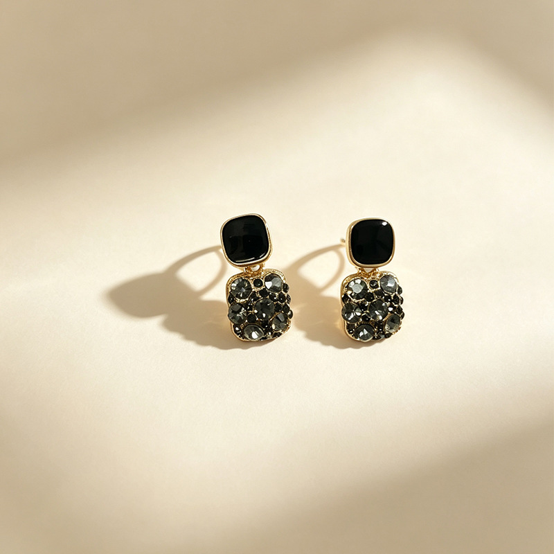 square fashionable retro geometric elegant earrings