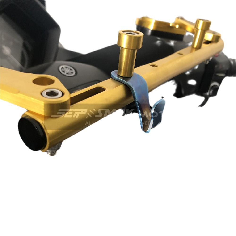 Accesorios de la motocicleta casco gancho Universal de acero Inoxidable de color de titanio scooter gancho espejo trasero asiento conveniente pequeño gancho