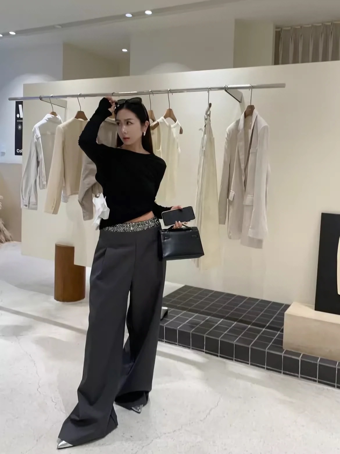 Pantalones de traje de lentejuelas de cintura alta para mujer, diseño de primavera 2024, pantalones largos con un toque de alta gama, aptos para mujeres pequeñas, pantalones de pierna ancha que realzan la altura image 4