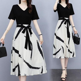 ��aŮ�b2025�ļ��¿�r�ж�����|����V�I���L��ӡ��ѩ���B��ȹ