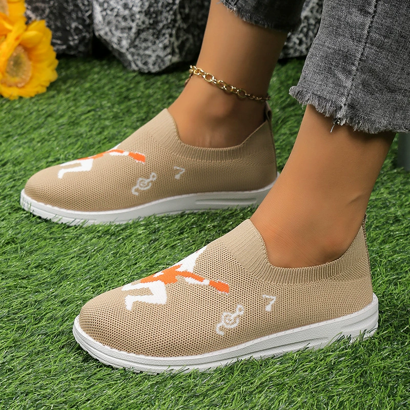 2023 Внешняя торговля Однослойная обувь Женская Осенняя новая Летающая тканая с мелким ртом и круглым носком без шнуровки ленивая повседневная женская обувь на плоской подошве оптом