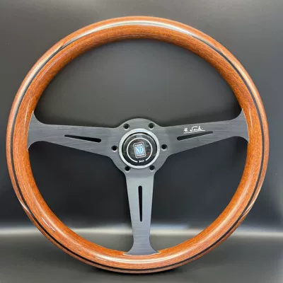 Jetta Pusan Retro Solid Wood – Steering wheel