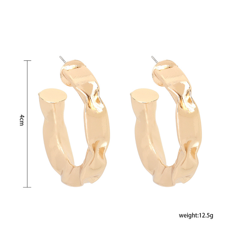 13g Weight Earrings Classification Wedding, Travel Occasion Women'S Gender Vintage Style Style Gold Color Wholesale Jewelry Geometric C-shaped Irregular Glossy Earrings Nihaojewelry 无