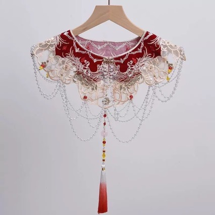 Red Hanfu cloud-shoulder collar, new Chinese-style festive New Year decoration, faux collar, women's tassel dress, small shawl, Chinese-style vest