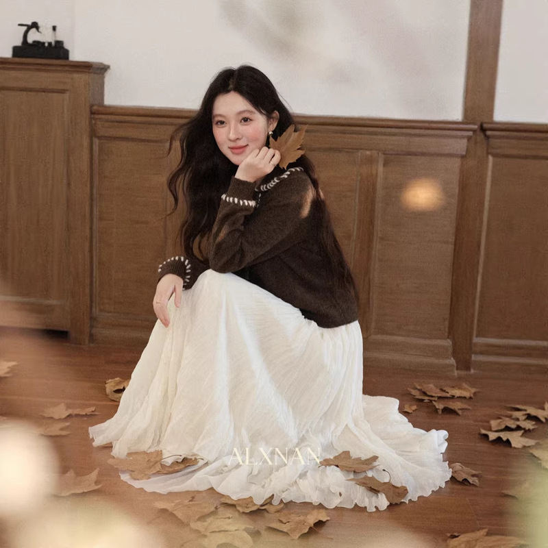 White Lace Irregular Skirt for Women, Spring 2026 New High-Waisted A-Line Umbrella Skirt with Ruffles, Long Skirt White Lace Irregular Skirt for Women, Spring 2026 New High-Waisted A-Line Umbrella Skirt with Ruffles, Long Skirt
