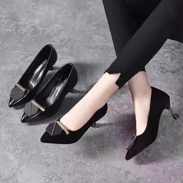 Новый китайский стиль 2025, новые туфли на одинарной платформе с острым носком и мягкой подошвой, элегантные женские туфли с неглубоким носком, легкие водонепроницаемые туфли на высоком каблуке на платформе, универсальные женские туфли