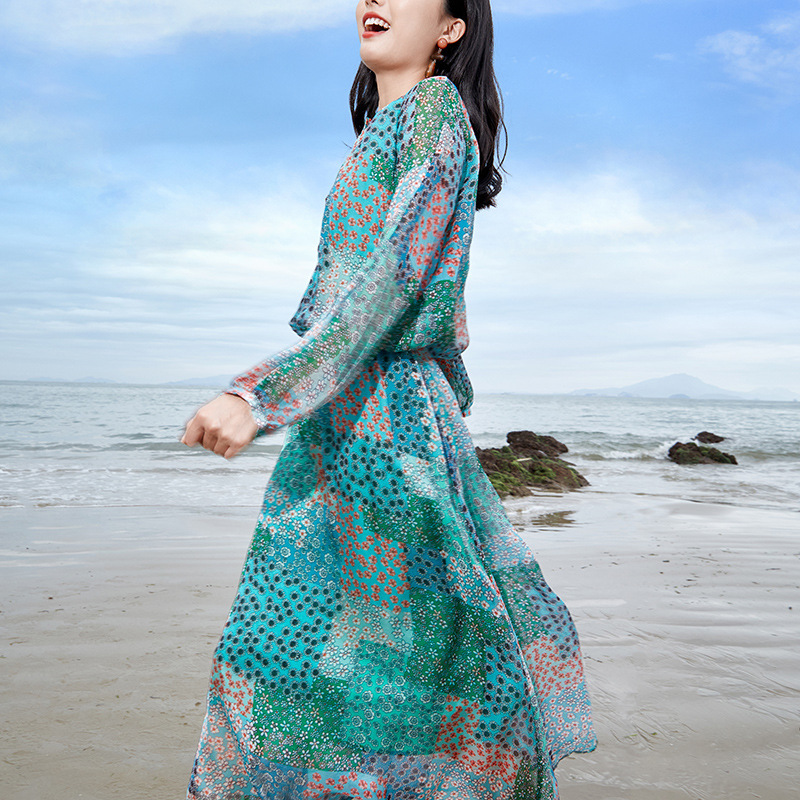 Red and Green Long-Sleeved Silk Dress, Extra-Long Green-Toned Elegant Mulberry Silk Dress, New for Summer 68330