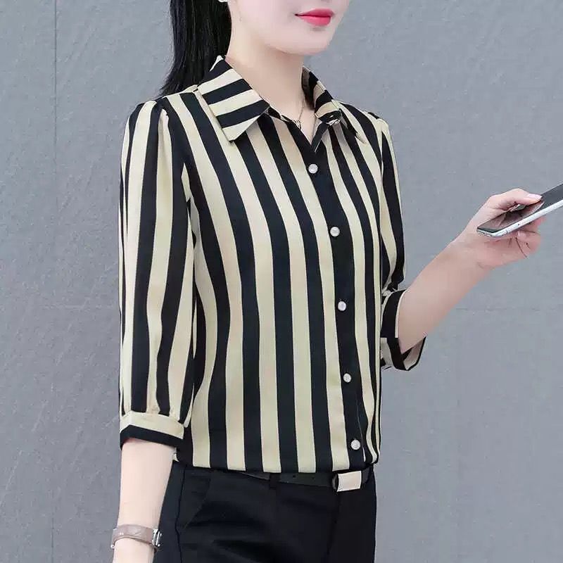 Three-Quarter Sleeve Striped Shirt for Women, Summer New Style, Loose and Slim Chiffon Shirt for Mothers, Temperament Top Three-Quarter Sleeve Striped Shirt for Women, Summer New Style, Loose and Slim Chiffon Shirt for Mothers, Temperament Top