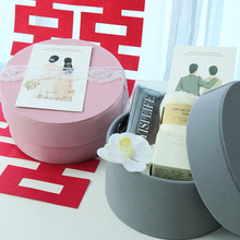 批发定制鲜花包装礼盒伴娘伴郎伴手礼圆形长毛绒天地盖高帽喜糖盒