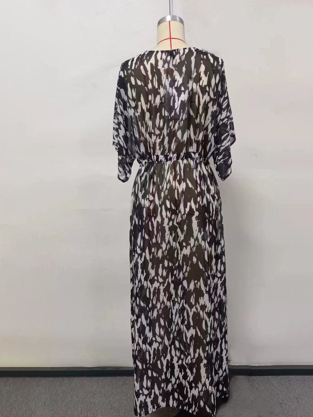 Robe de plage élégante pour femme – Robe fluide style bikini à manches courtes et col en V_voghion.com