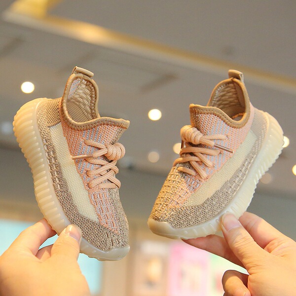 Children's sneakers