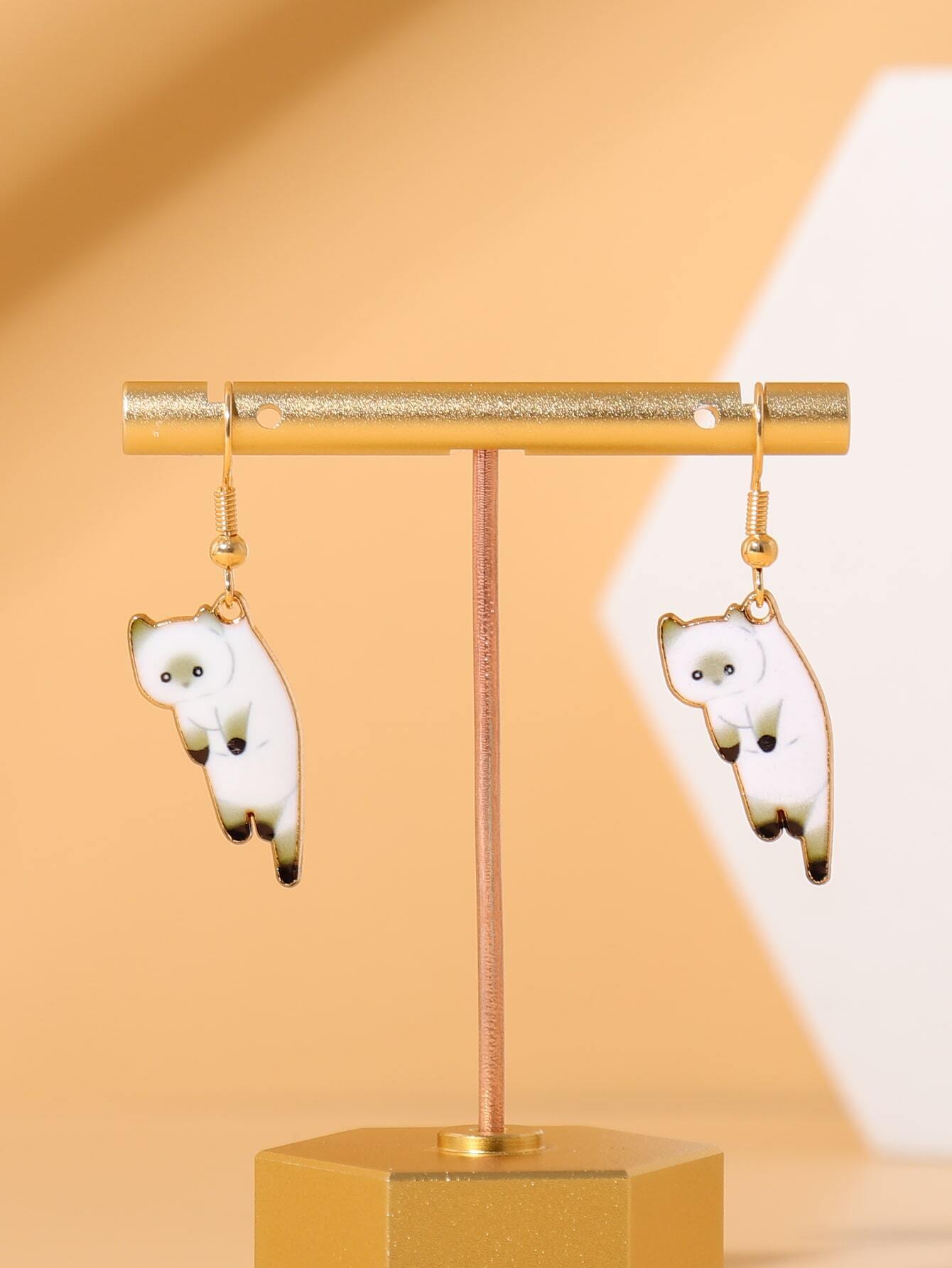 Cartoon Style Cat Alloy Plating Earrings 1 Pair display picture 3