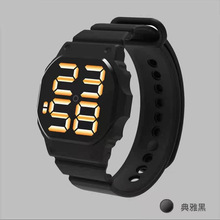 新款现货方形电子手表led时尚简约男女学生触控防水休闲时尚腕表
