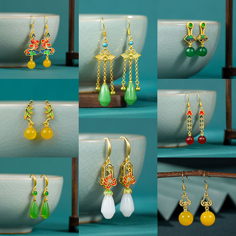 拾亿复古新中式仿和田玉古风珐琅彩耳环云朵珍珠小众设计保色耳饰