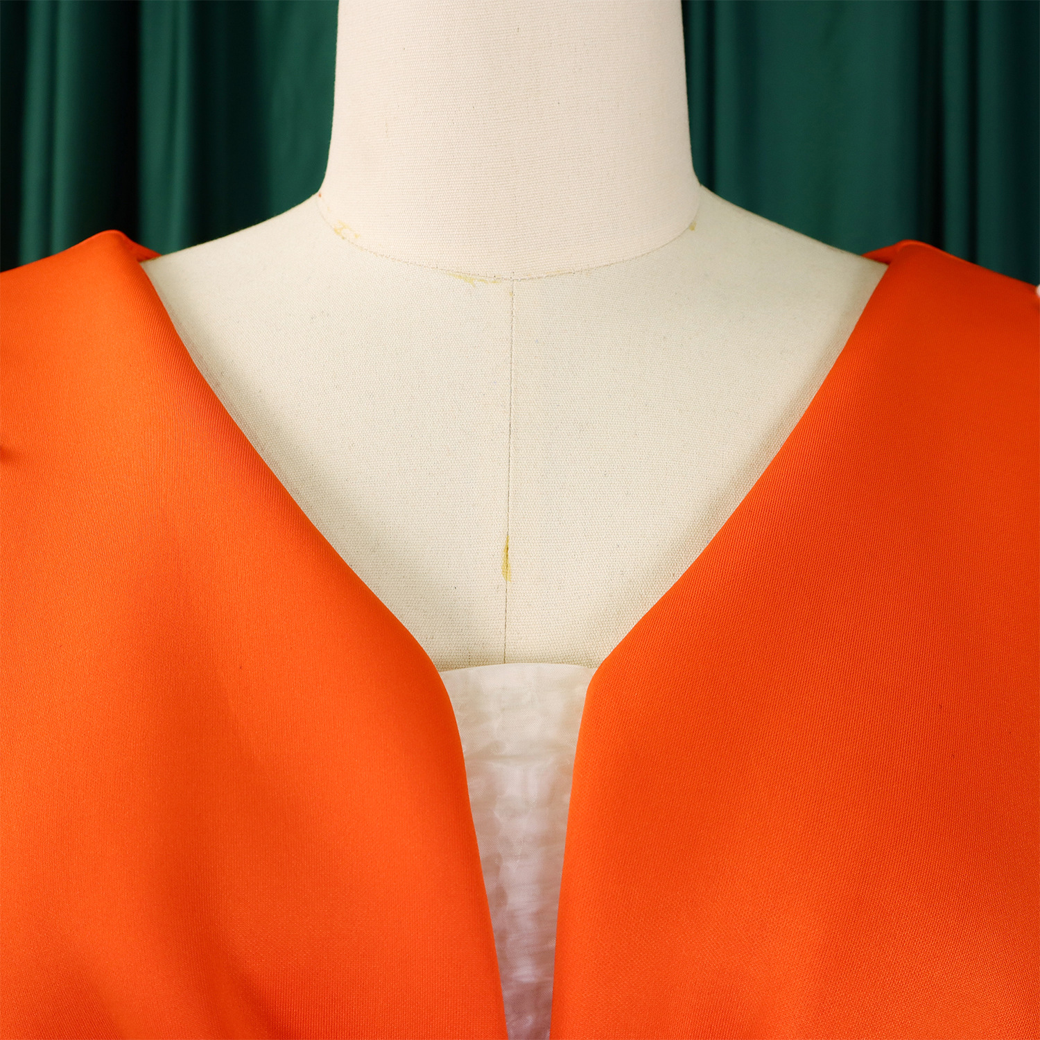 Robe de soirée sexy à col en V et à volants avec fente perlée, robe de banquet de tempérament de célébrité_voghion.com