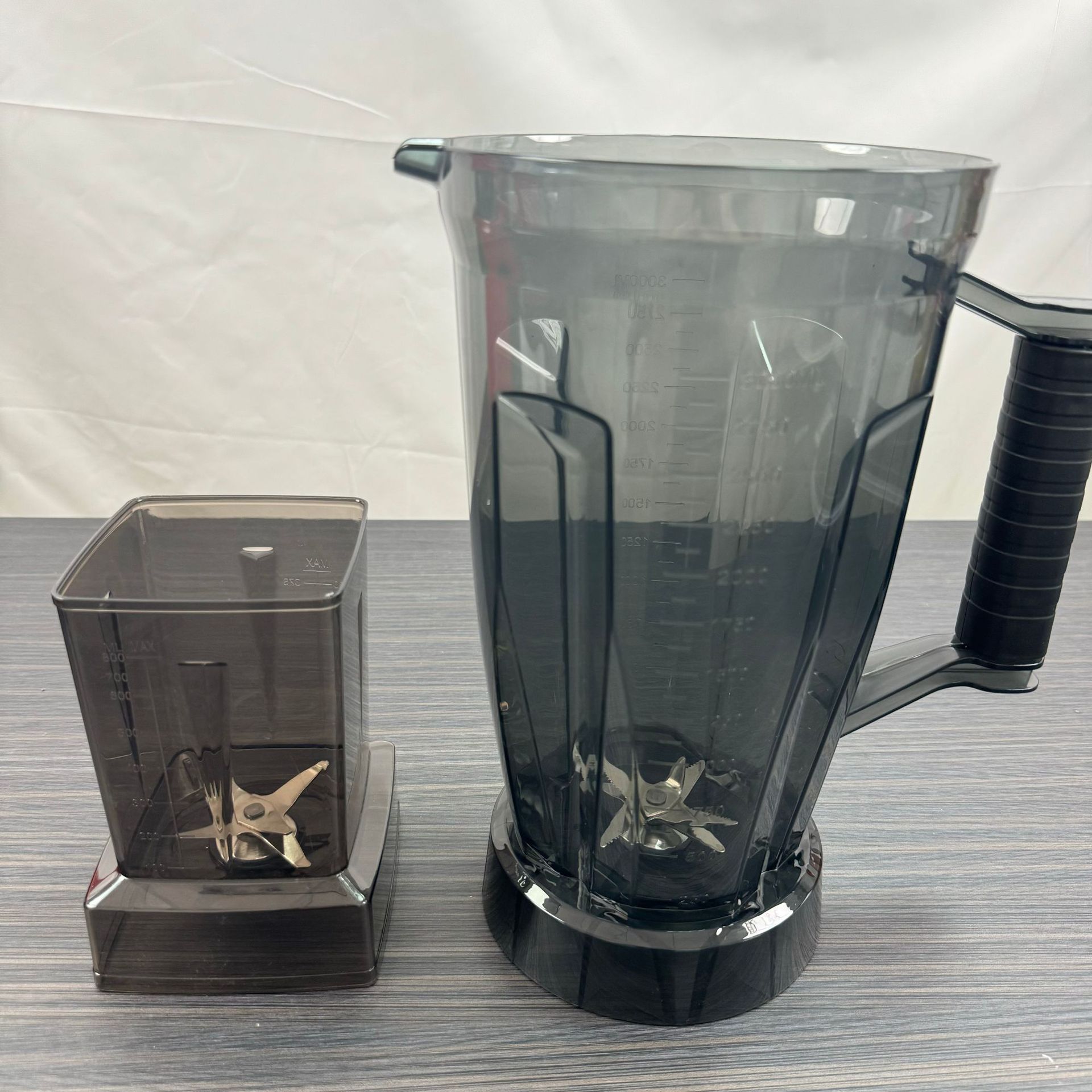 Slushi-Maschine 3L Eiscrusher Mixer Smoothie-Maker Kommerzieller Standmixer Grenzüberschreitender Handel 220V EU-Standard SC9880