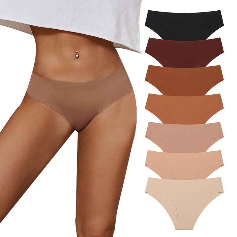 European and American Seamless Women's Underwear, Class A, Summer Lightweight, Large Size, Ice Silk Breathable Sports Low-Waist Naked-Feel Briefs for Women