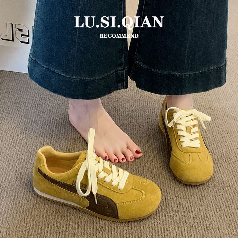 Casual thick-soled women's shoes 2026 spring/summer new style flat-soled running fashion sports casual shoes versatile soft-soled white shoes Casual thick-soled women's shoes 2026 spring/summer new style flat-soled running fashion sports casual shoes versatile soft-soled white shoes