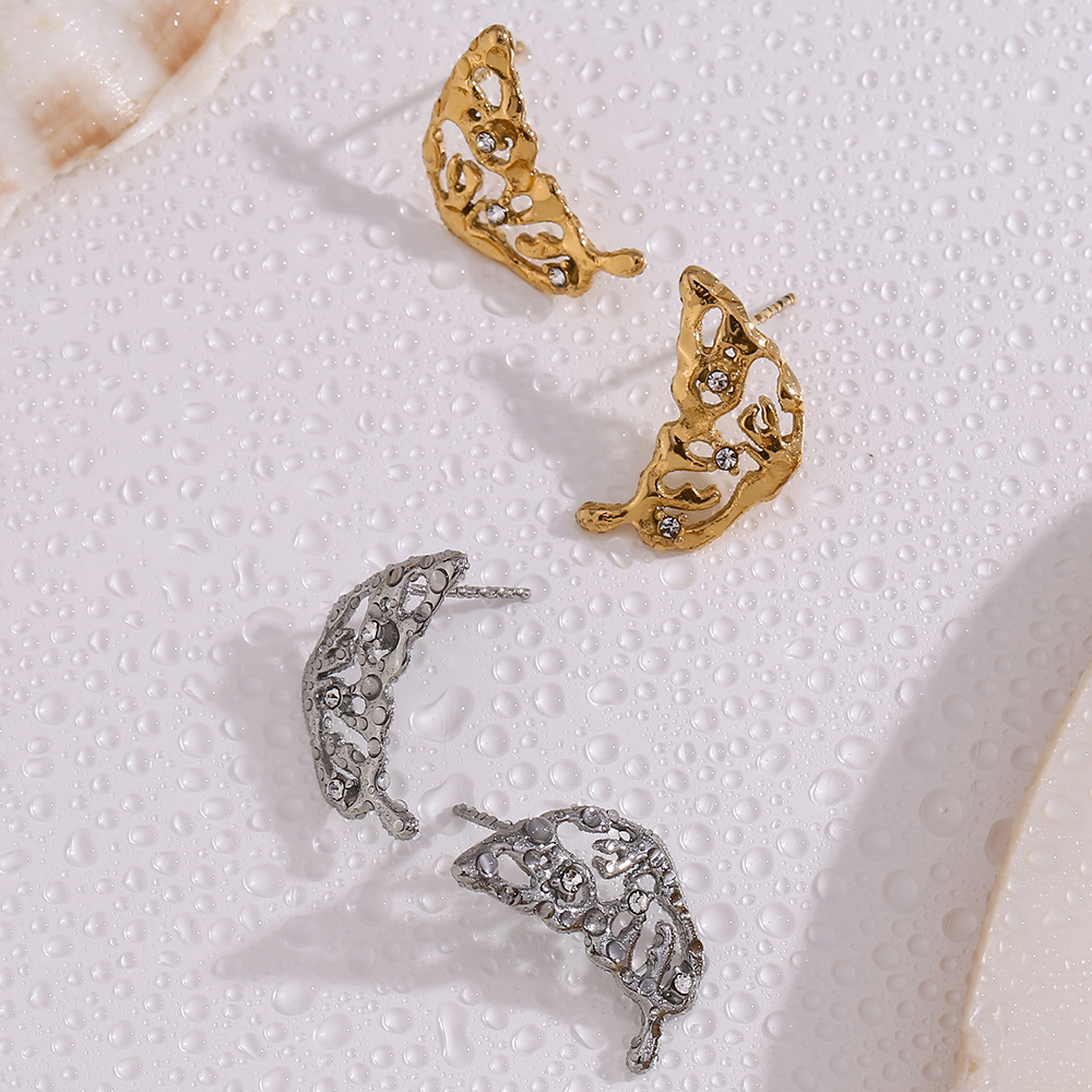 Zircon Inlaid Hollow Wings Stainless Steel Earring