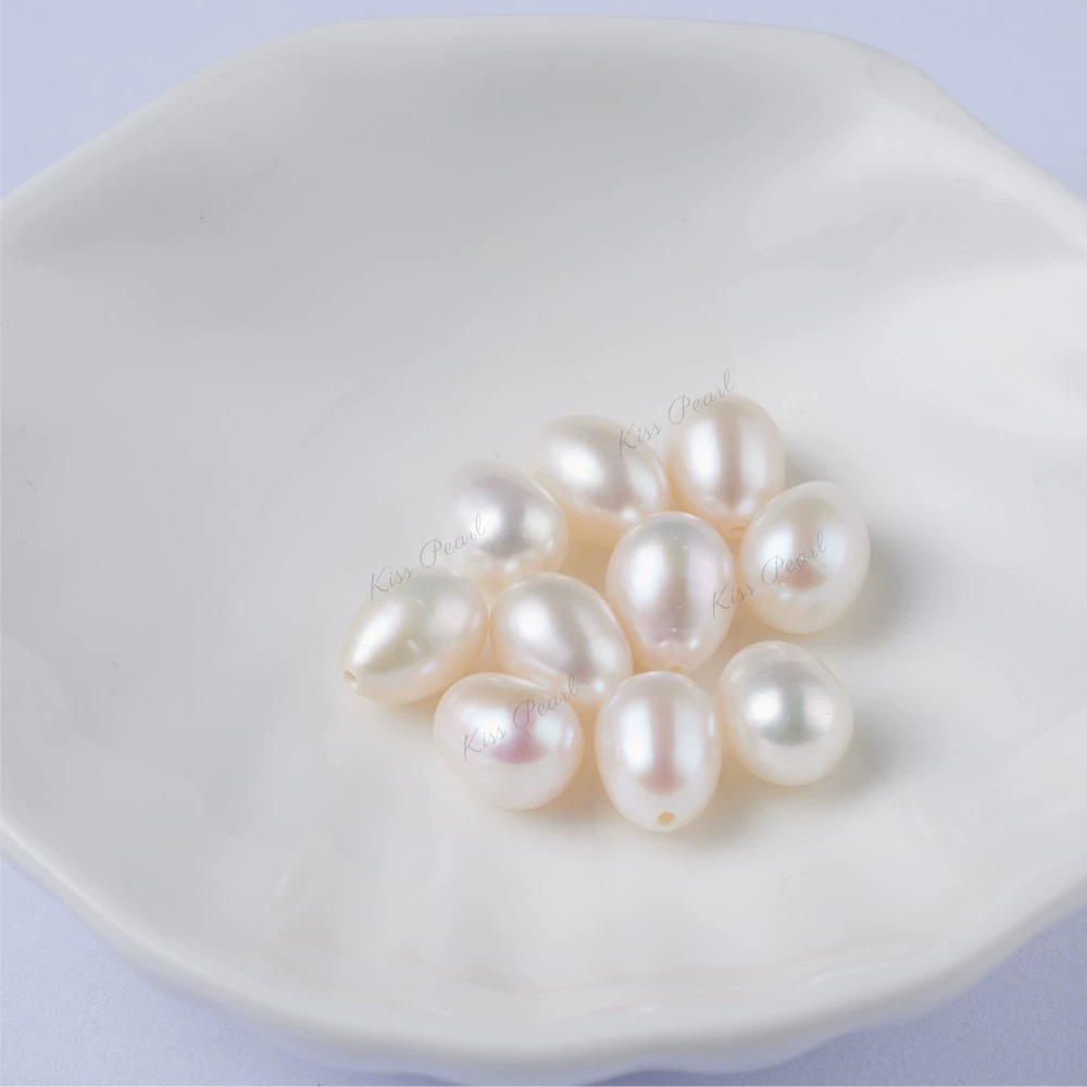 Organic earrings drop-shaped from pearl, accessories pearl, beads