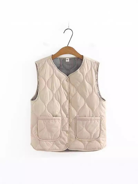 Autumn demi-season vest
