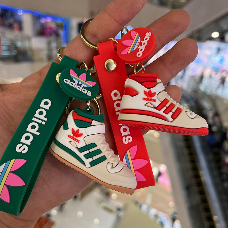 Keychain Pendant Car Key Chain Accessories Clover Men's and Women's Shoe Bag Charms Travel Souvenir