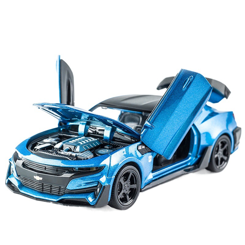 Jianyuan aleación 1: 32 Comello coche deportivo 4 Puerta Abierta tire hacia atrás el sonido y la luz niños juguete coche abejorro modelo adornos