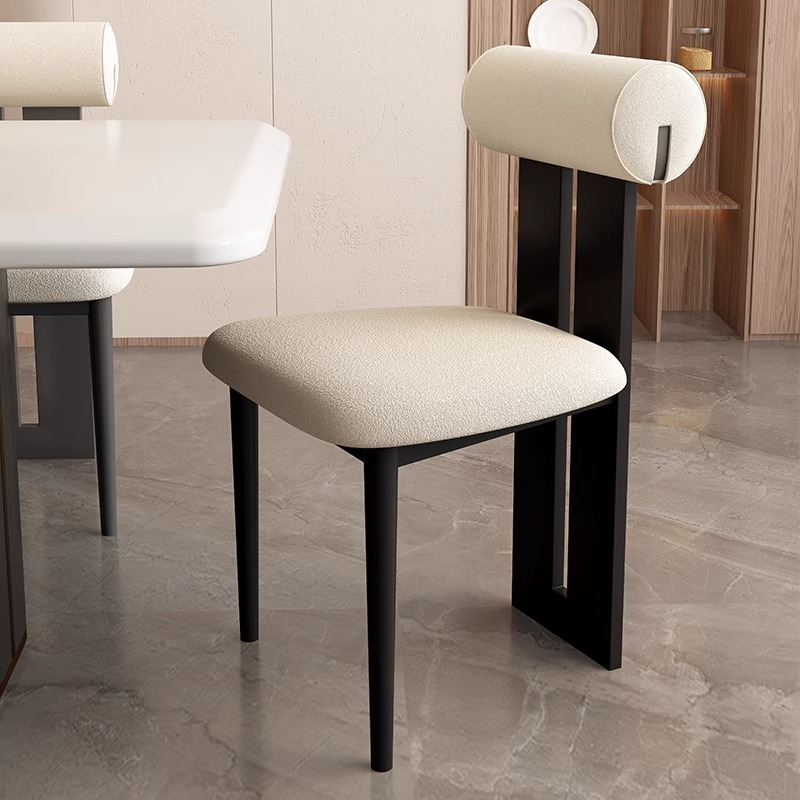 Sillas de comedor de madera maciza sillas de maquillaje modernas sillas de maquillaje artísticas sillas de hipopótamo medievales de alta calidad simple de alta gama