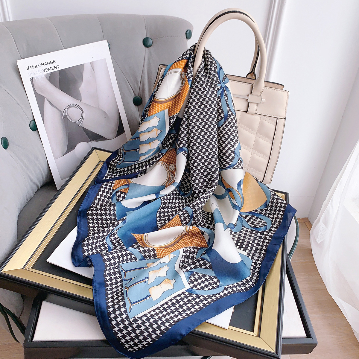 Estilo coreano nuevo houndstooth impreso pequeña bufanda cuadrada moda versátil bufanda de seda artificial elegante cuello bufanda chal