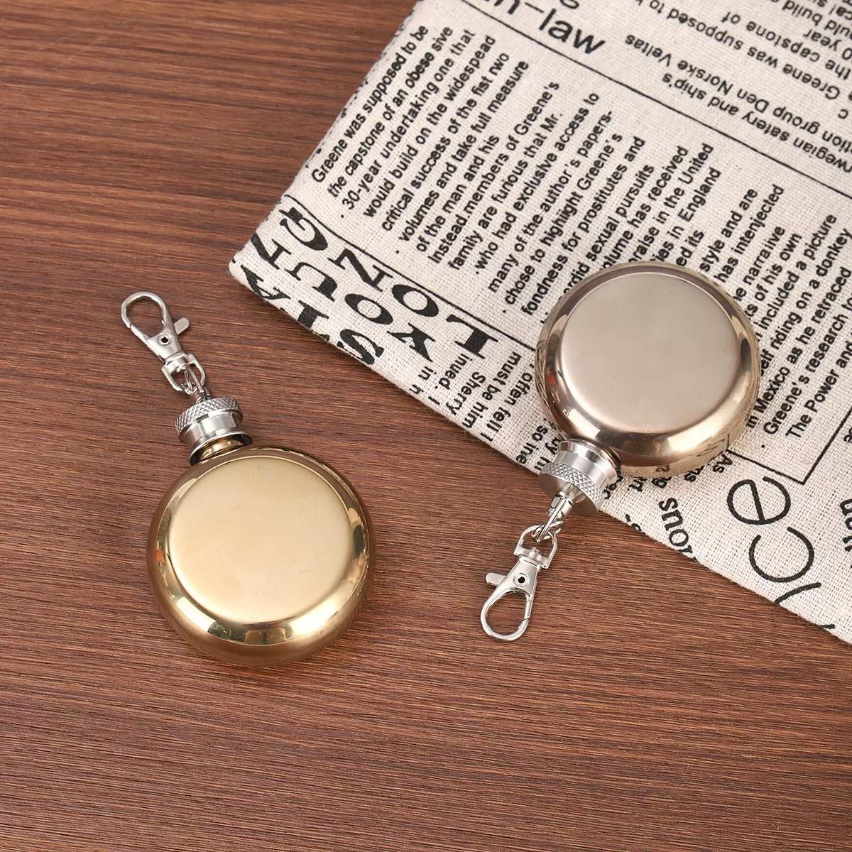 跨境高档礼品随行小酒壶不锈钢圆形便携女士小酒壶加厚迷你酒壶