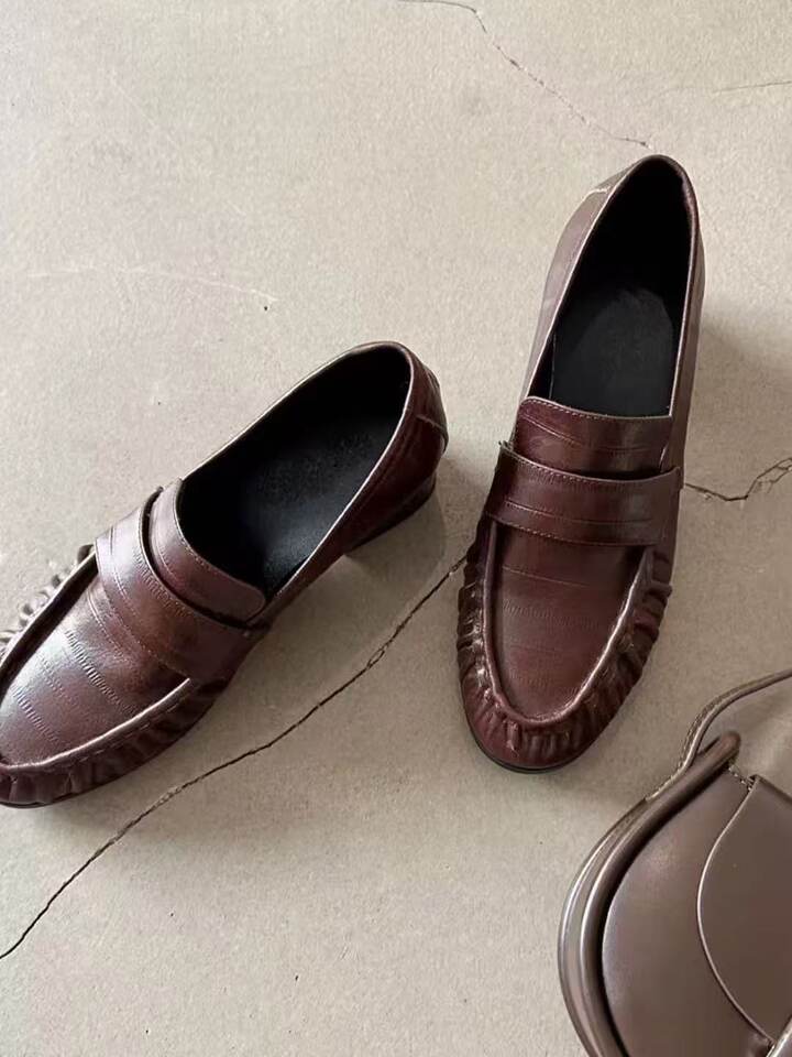 Giày lười nữ da cá chình thật thủ công phong cách retro nhăn, đế dày gót 3-5 cm — Màu nâu, màu đen chi tiết 5