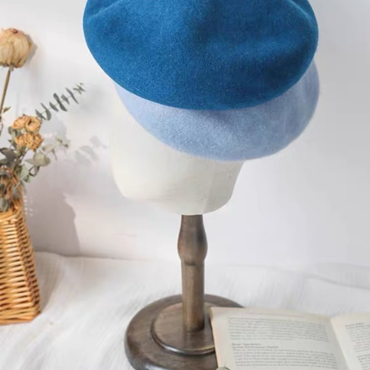 New Head Model Wooden Table Hat Rack for Clothing Store, Hat Stand, Wardrobe Display, Hairpiece Support Stand