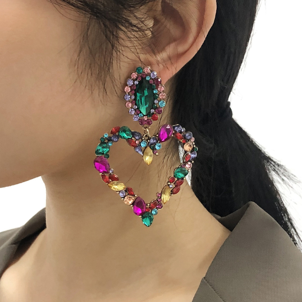36g Weight No Inlaid Inlay Material Earrings Classification Housewarming, Anniversary, Business, Wedding, Travel, Birthday Occasion Alloy Material Geometric Pattern Women'S Gender Exaggerated, Fashion Style White Color Exaggerated Fashion Geometric Alloy No Inlaid Women'S Earrings 5