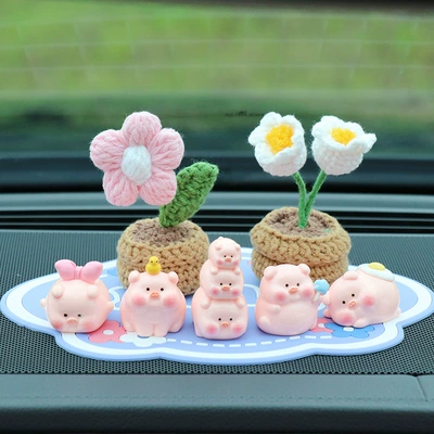 Car ornaments, Display Decorations, Healing-Style Accessories - 5-little-pigs-pink-flowers-lily-of-the-valley-blue-lucky-mat