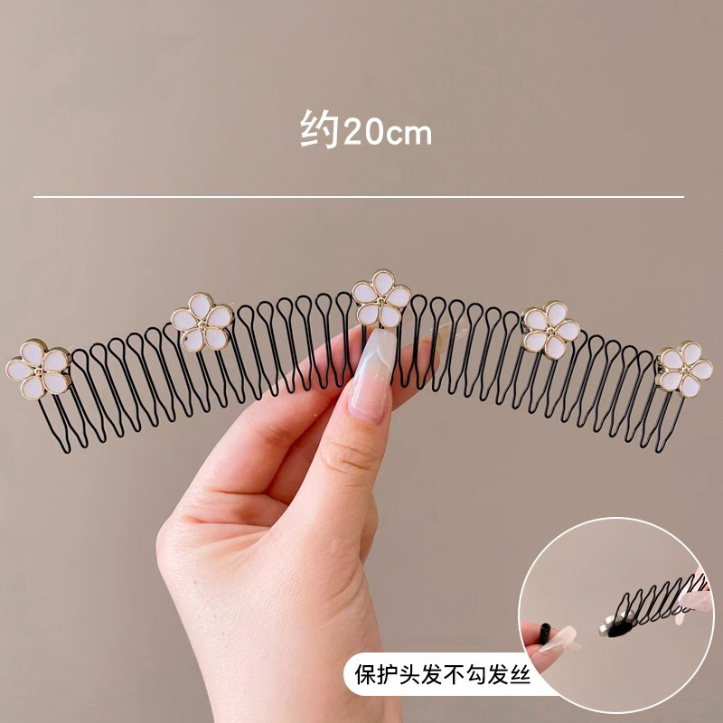 9 # Flor blanca de cinco pétalos