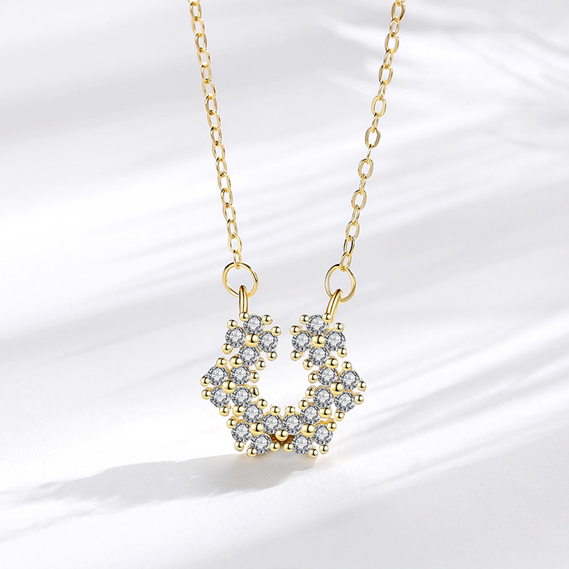 Collar de copo de nieve transfronterizo europeo y americano de moda para mujer nueva plata esterlina s925 Diamante incrustado circón Flor de hielo Cadena de clavícula Accesorios