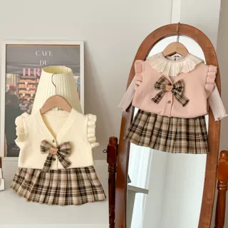 女童jk套装春款2024新款儿童韩版小熊背心裙子两件套宝宝衣服