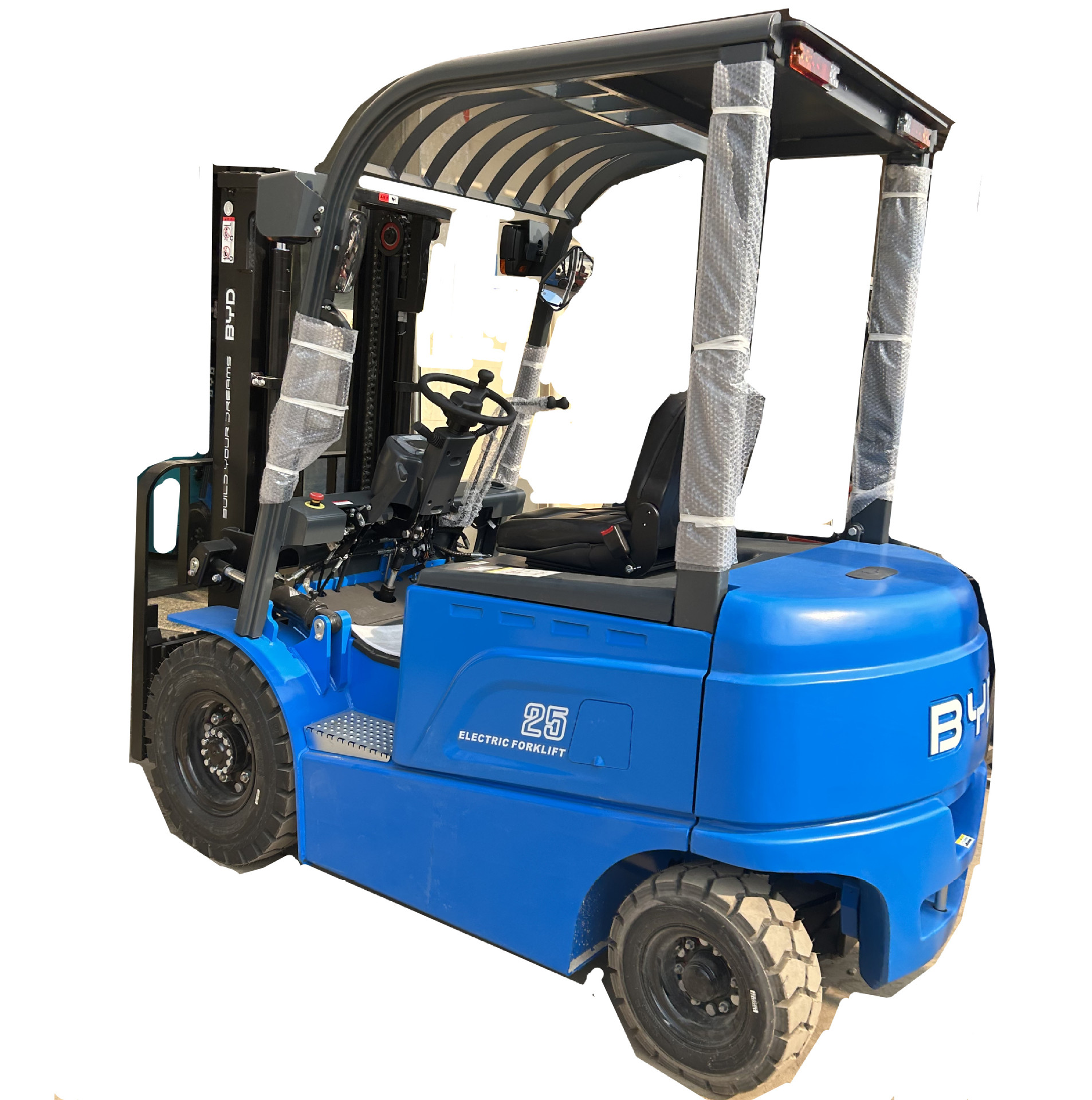 新能源叉车 比亚迪铁锂电池叉车值得选购 电池充电快寿命长