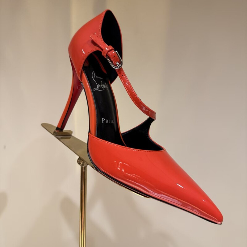 Pointed-Toe Hollow-Out Shallow-Mouth Fine-Heeled Runway Sandals, Large Size Buckle Strap Fashion Cross-Border Flats, Shallow-Mouth French-Style Flats