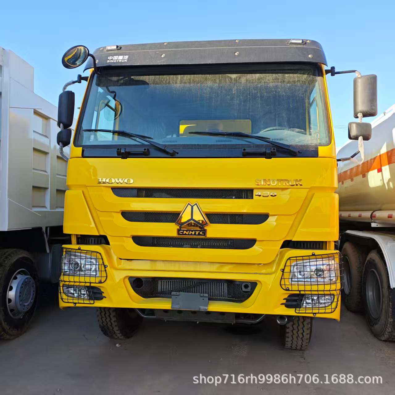 Exporting used HOWO NX dump trucks, HOWO 371 horsepower garbage trucks, and rear-loading dump trucks