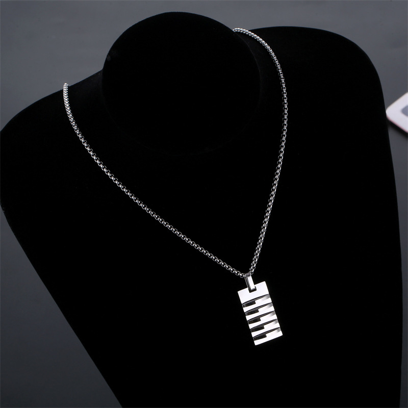 Titanium Steel Chain Material 1 Piece Quantity Casual, Holiday, Daily Occasion Titanium Steel Material Geometric, Solid Color Pattern Basic Modern Style Classic Style Geometric Solid Color Titanium Steel Plating Men's Pendant Necklace